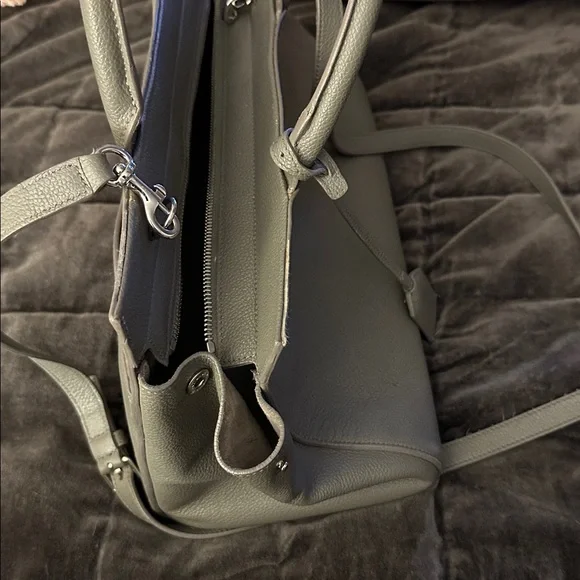 Saint Laurent Gray Crossbody Bag - Picture 3 of 8